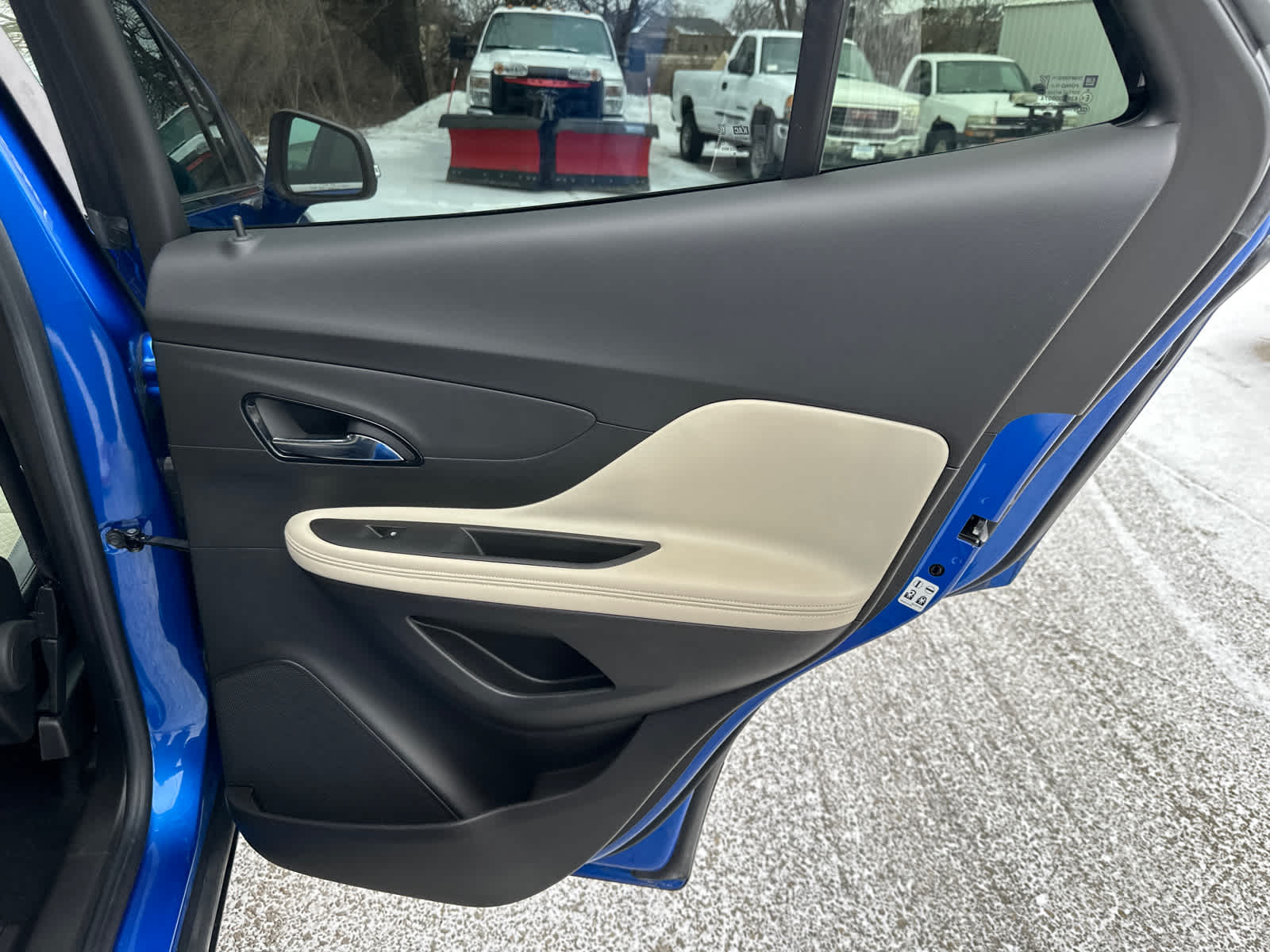 Thumbnail: 2017 Buick Encore - 8