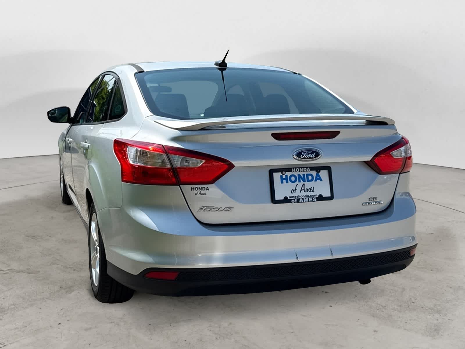 Thumbnail: 2012 Ford Focus - 2