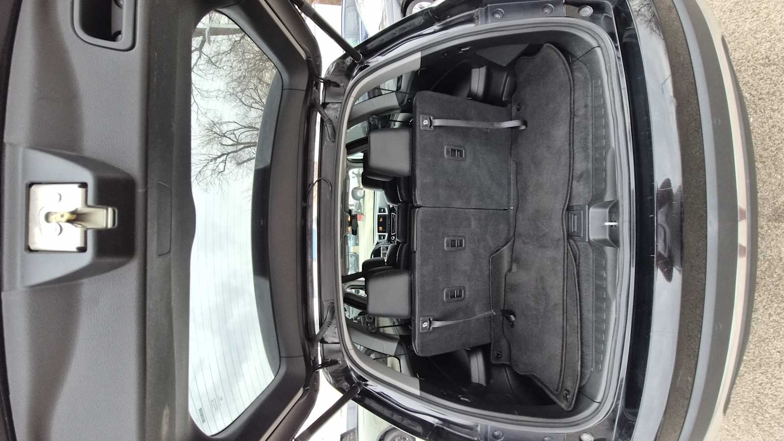 Thumbnail: 2017 Honda Pilot - 9