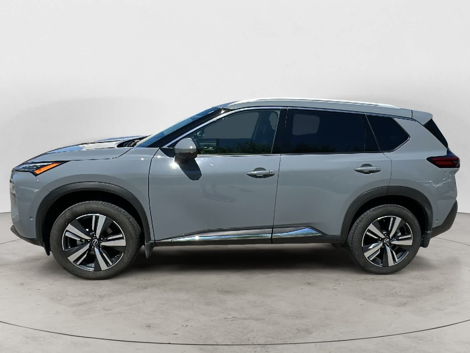 Thumbnail: 2023 Nissan Rogue - 2