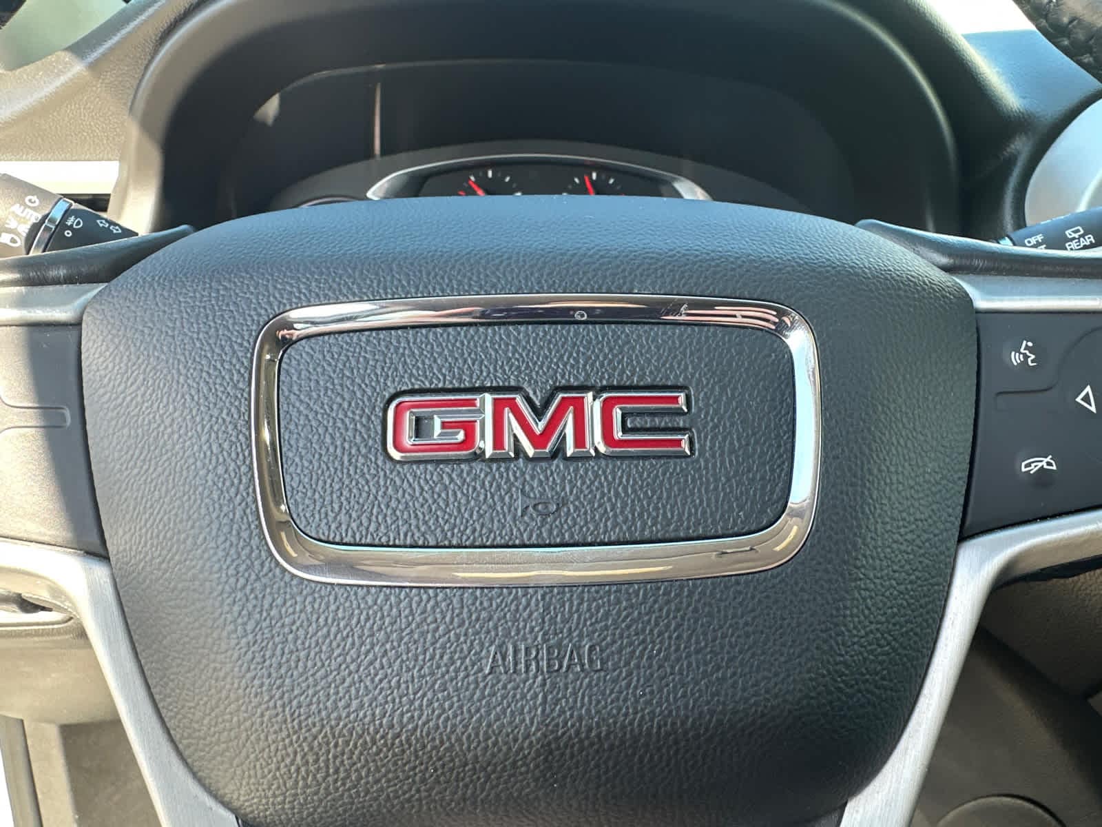 Thumbnail: 2017 GMC Acadia - 29