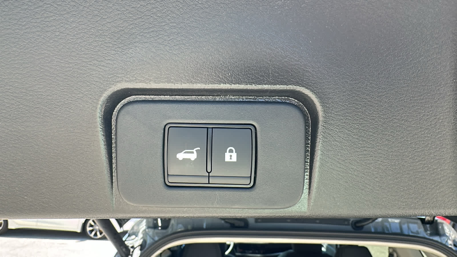 Thumbnail: 2023 Nissan Rogue - 11