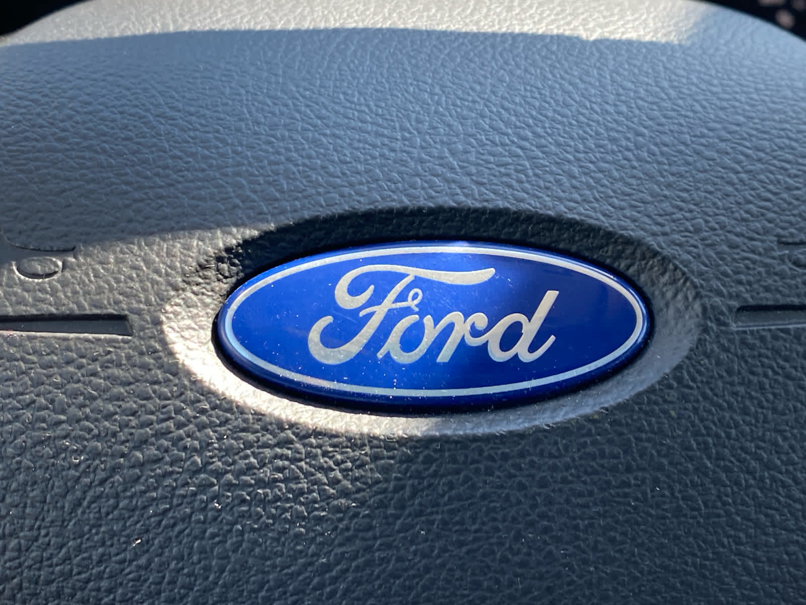 2014 Ford Escape Titanium 18
