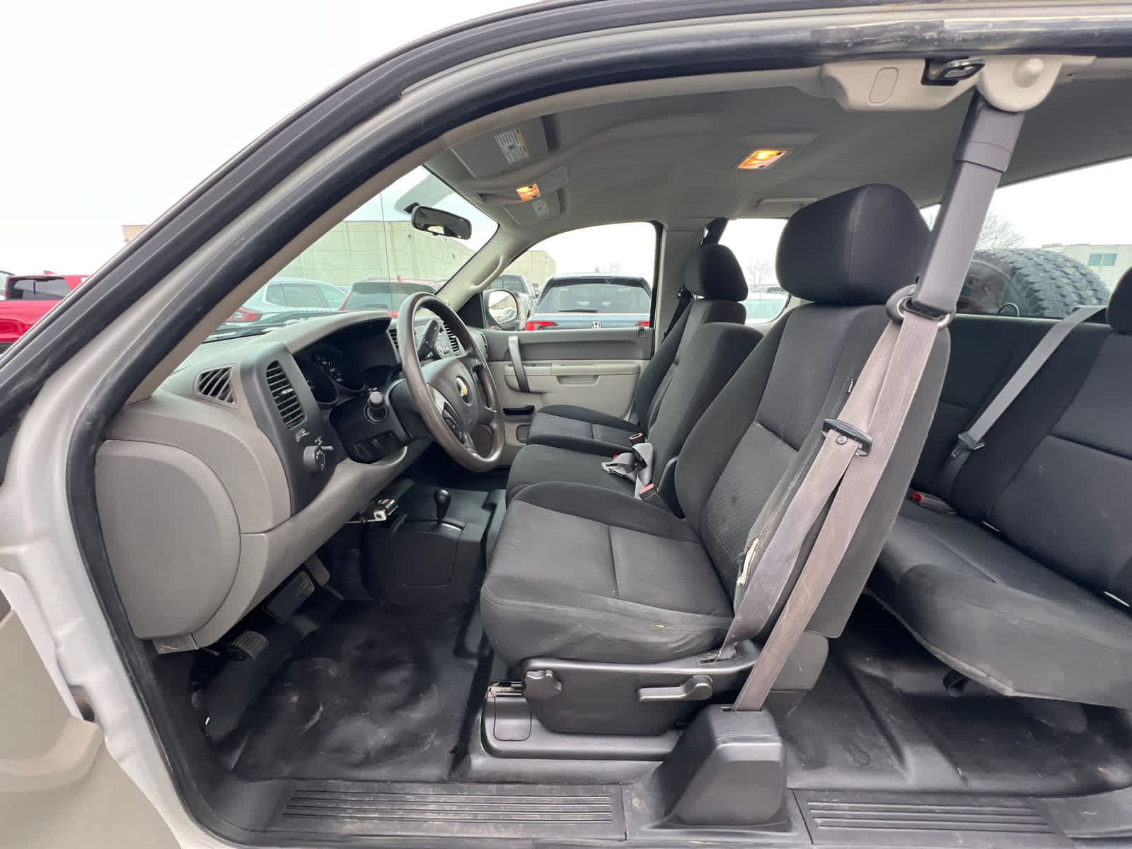 Thumbnail: 2011 Chevrolet Silverado 1500 - 17