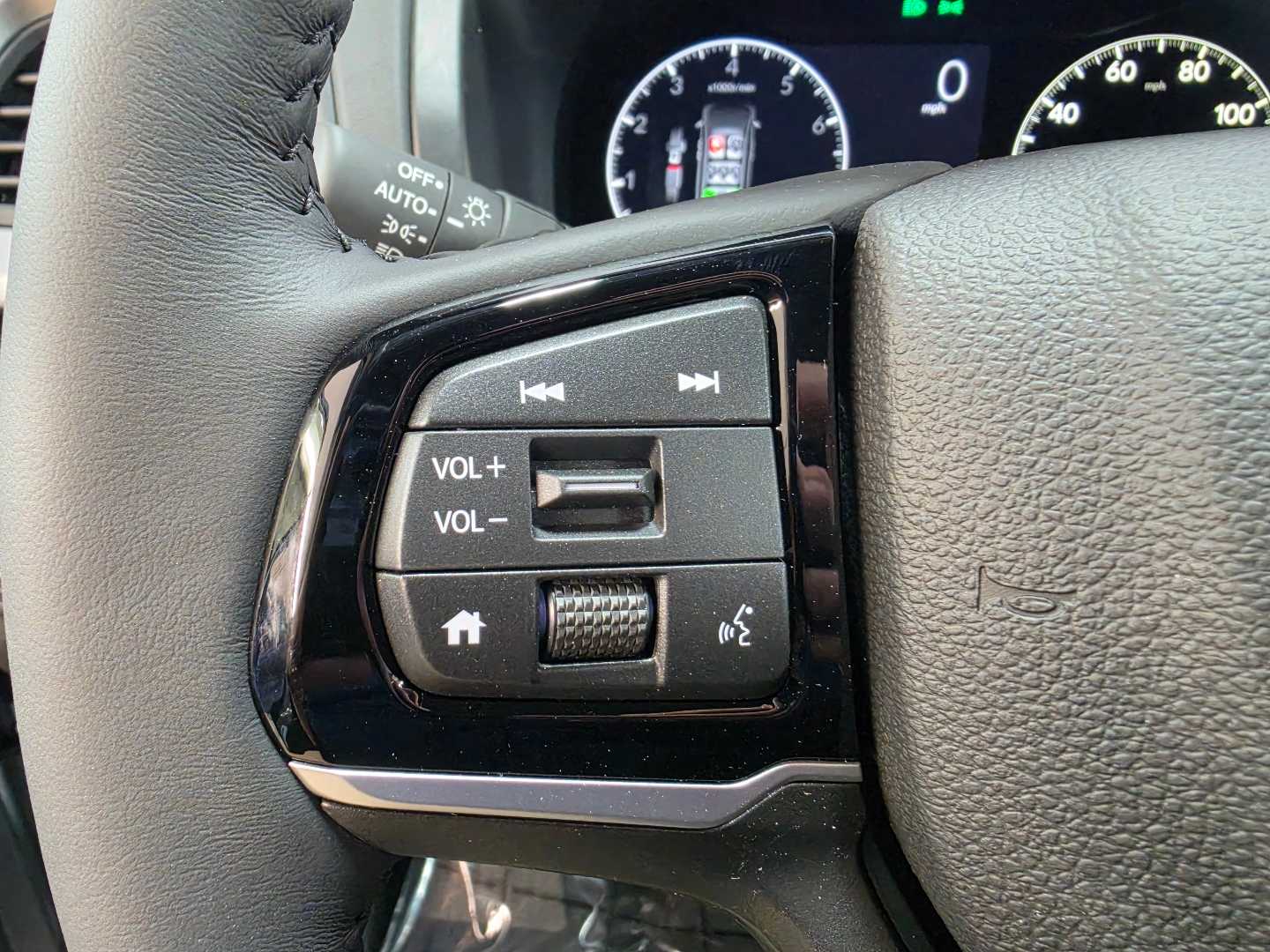 Thumbnail: 2026 Honda Odyssey - 32