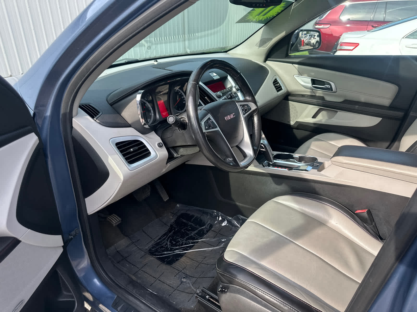 Thumbnail: 2011 GMC Terrain - 19