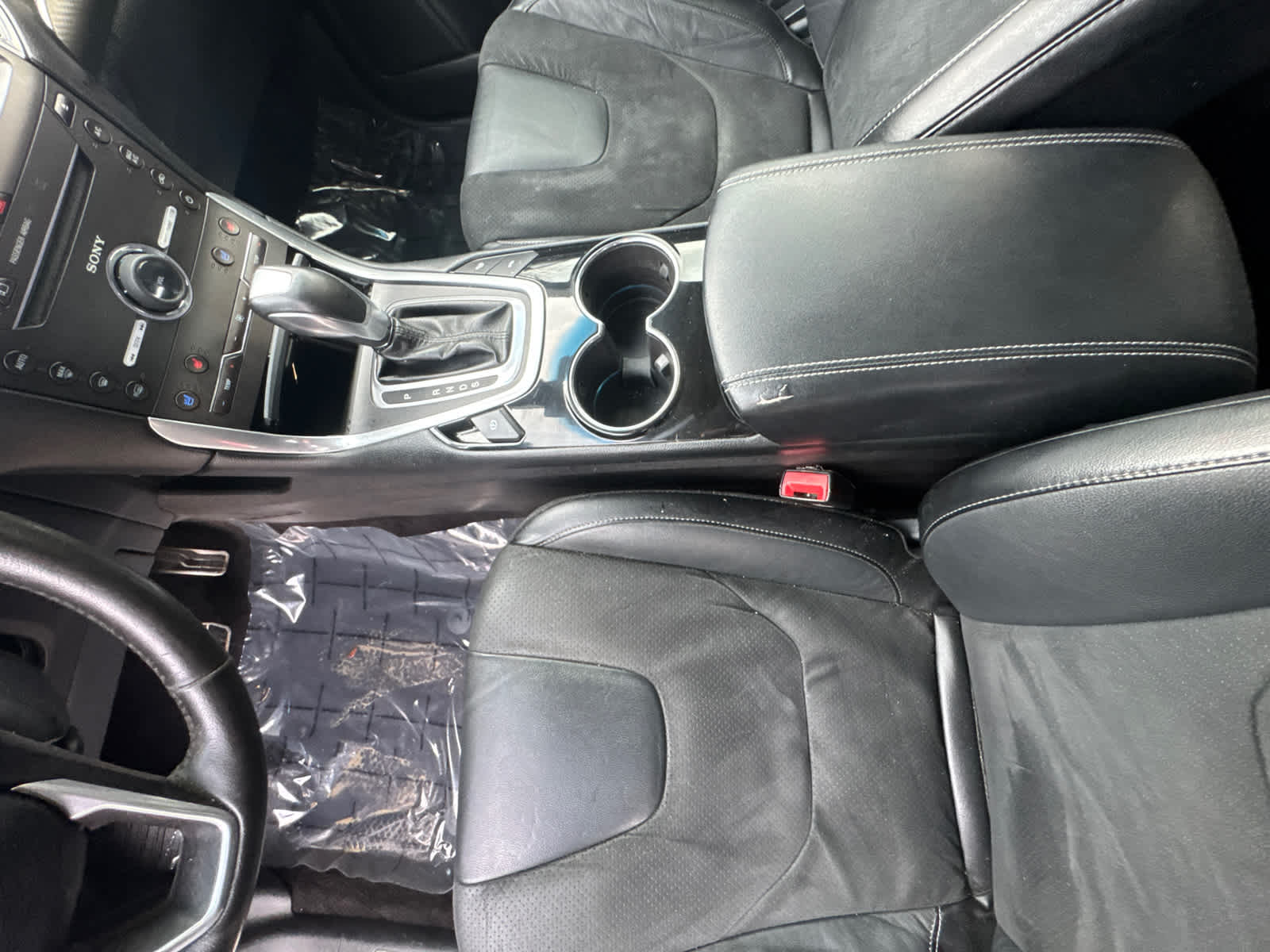 Thumbnail: 2015 Ford Edge - 18