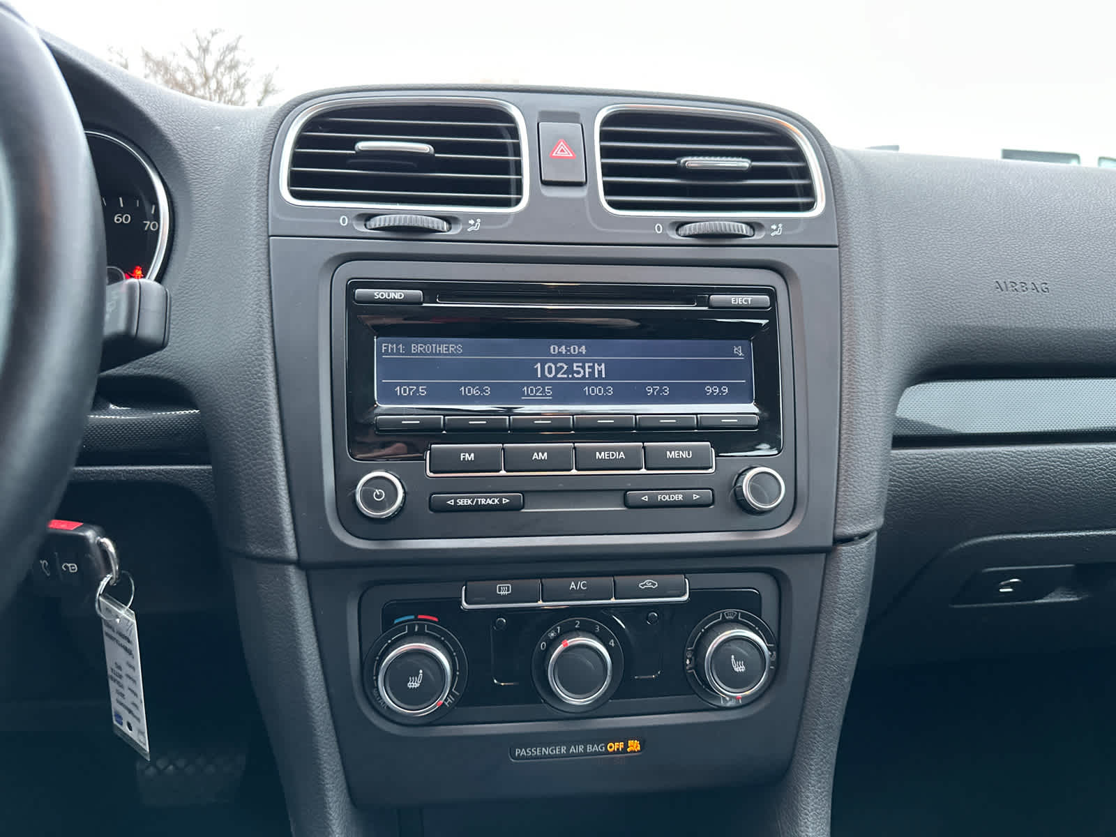 Thumbnail: 2013 Volkswagen Jetta - 22