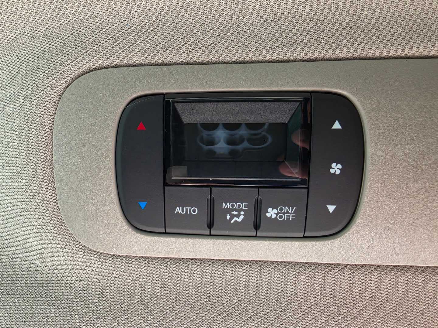 Thumbnail: 2026 Honda Odyssey - 20