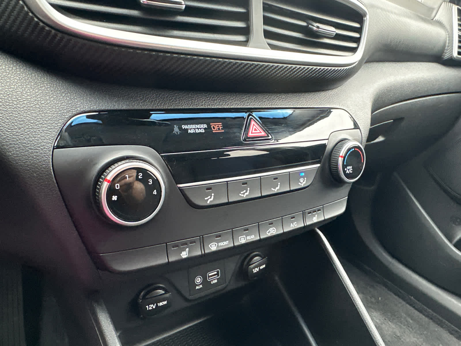 Thumbnail: 2019 Hyundai Tucson - 23