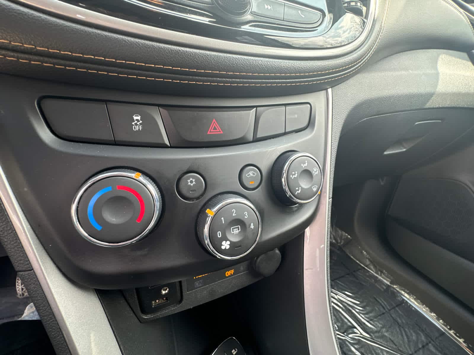2018 Chevrolet Trax LT 13