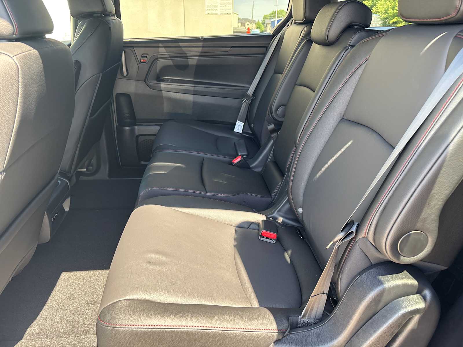 Thumbnail: 2026 Honda Odyssey - 15