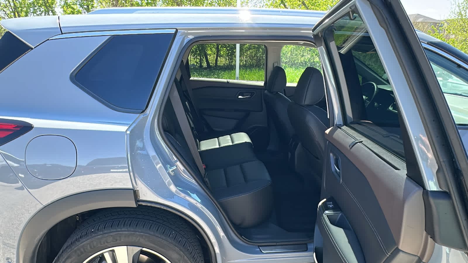 Thumbnail: 2023 Nissan Rogue - 14