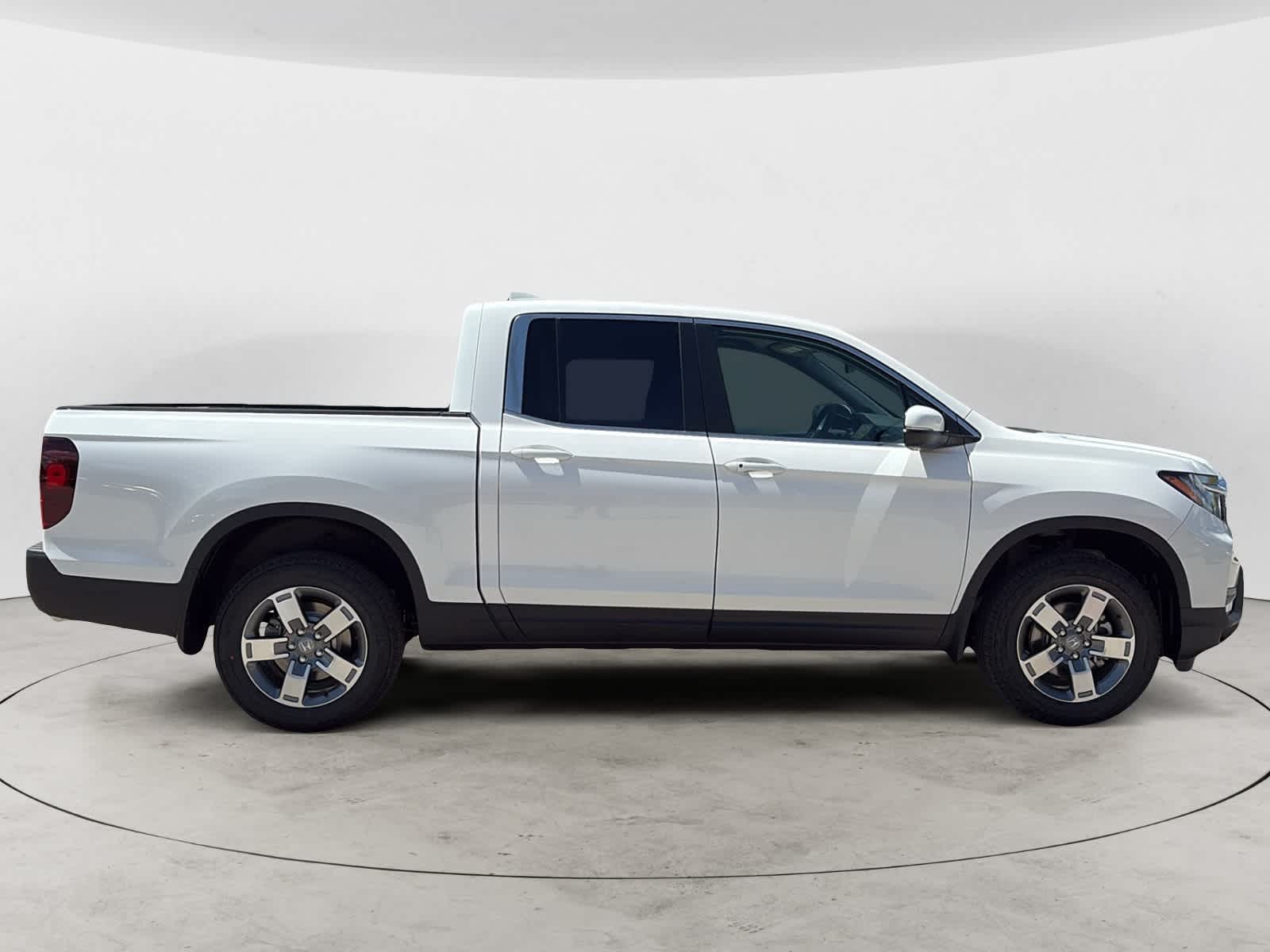 Thumbnail: 2026 Honda Ridgeline - 4