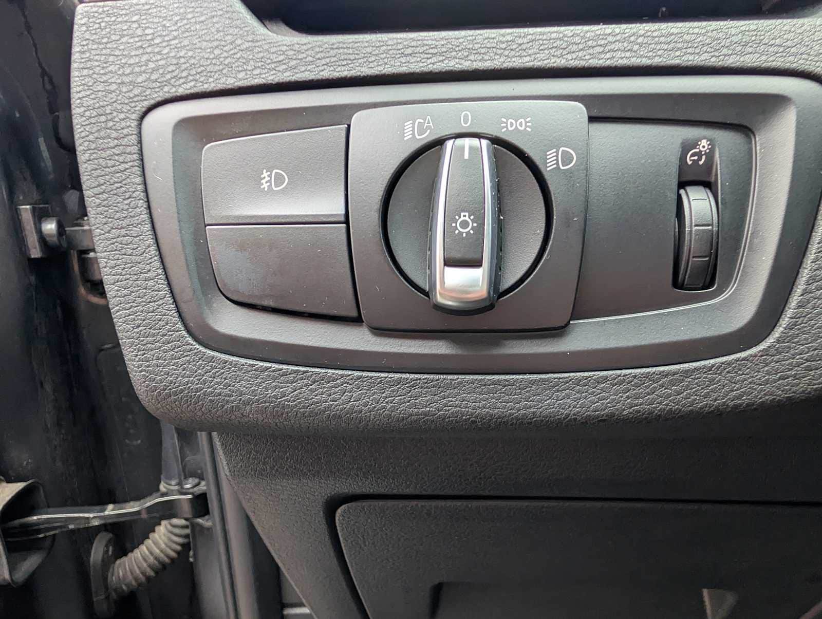 Thumbnail: 2018 BMW X1 - 14