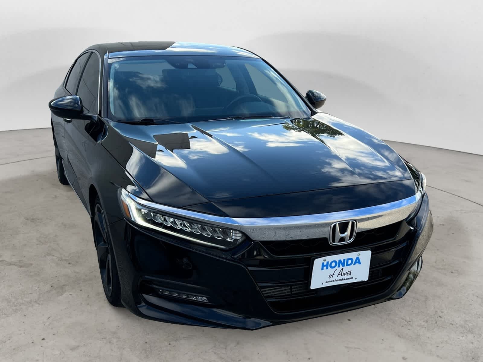 Thumbnail: 2018 Honda Accord - 4