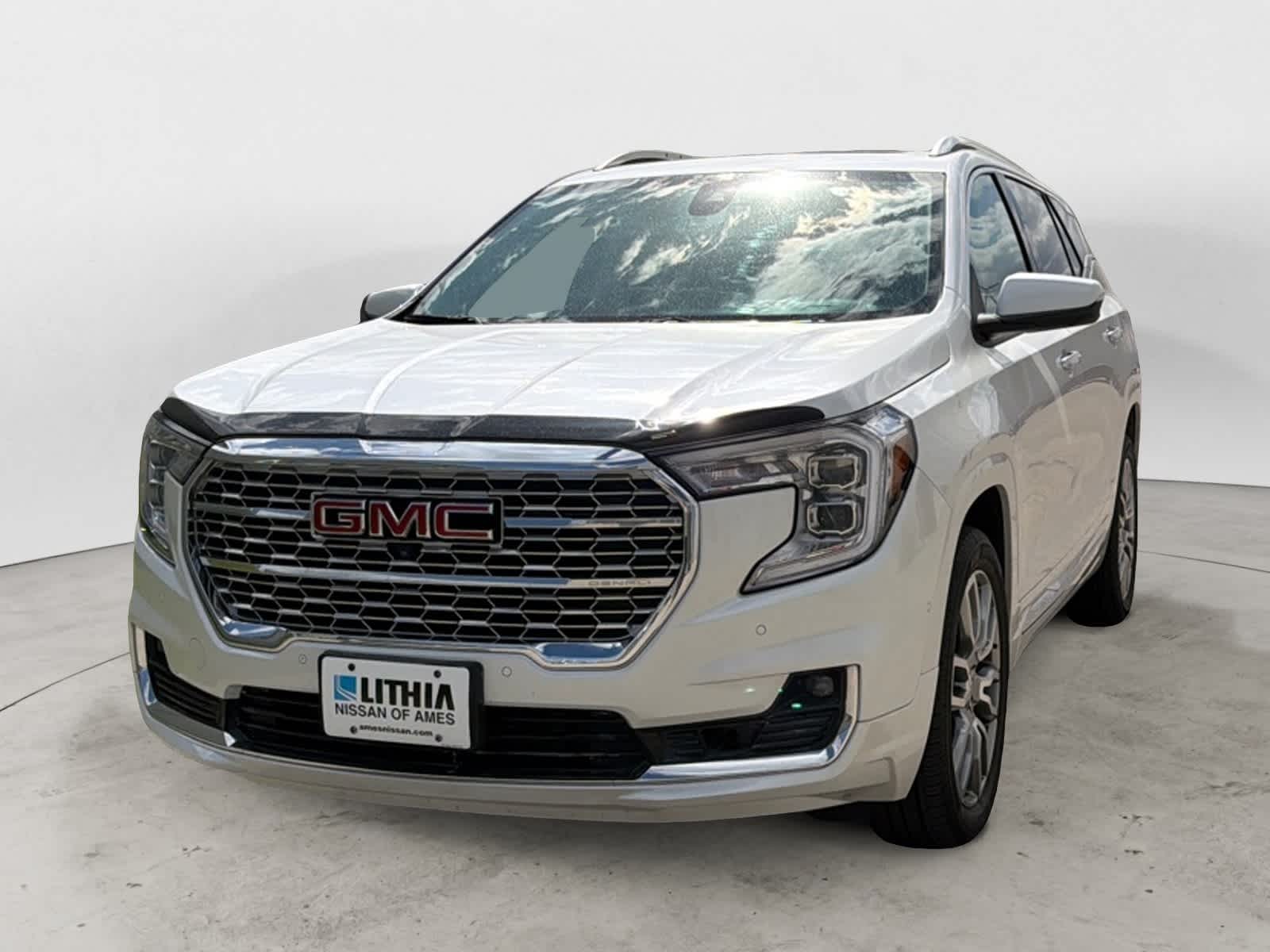 Thumbnail: 2022 GMC Terrain - 1