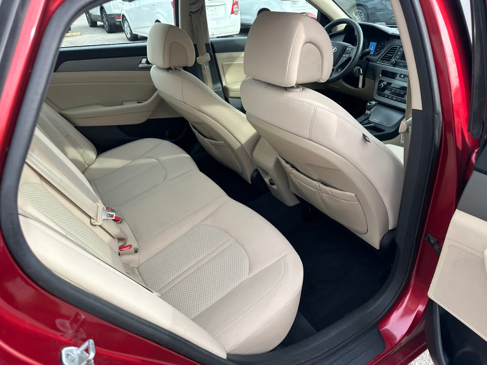 Thumbnail: 2015 Hyundai Sonata - 9