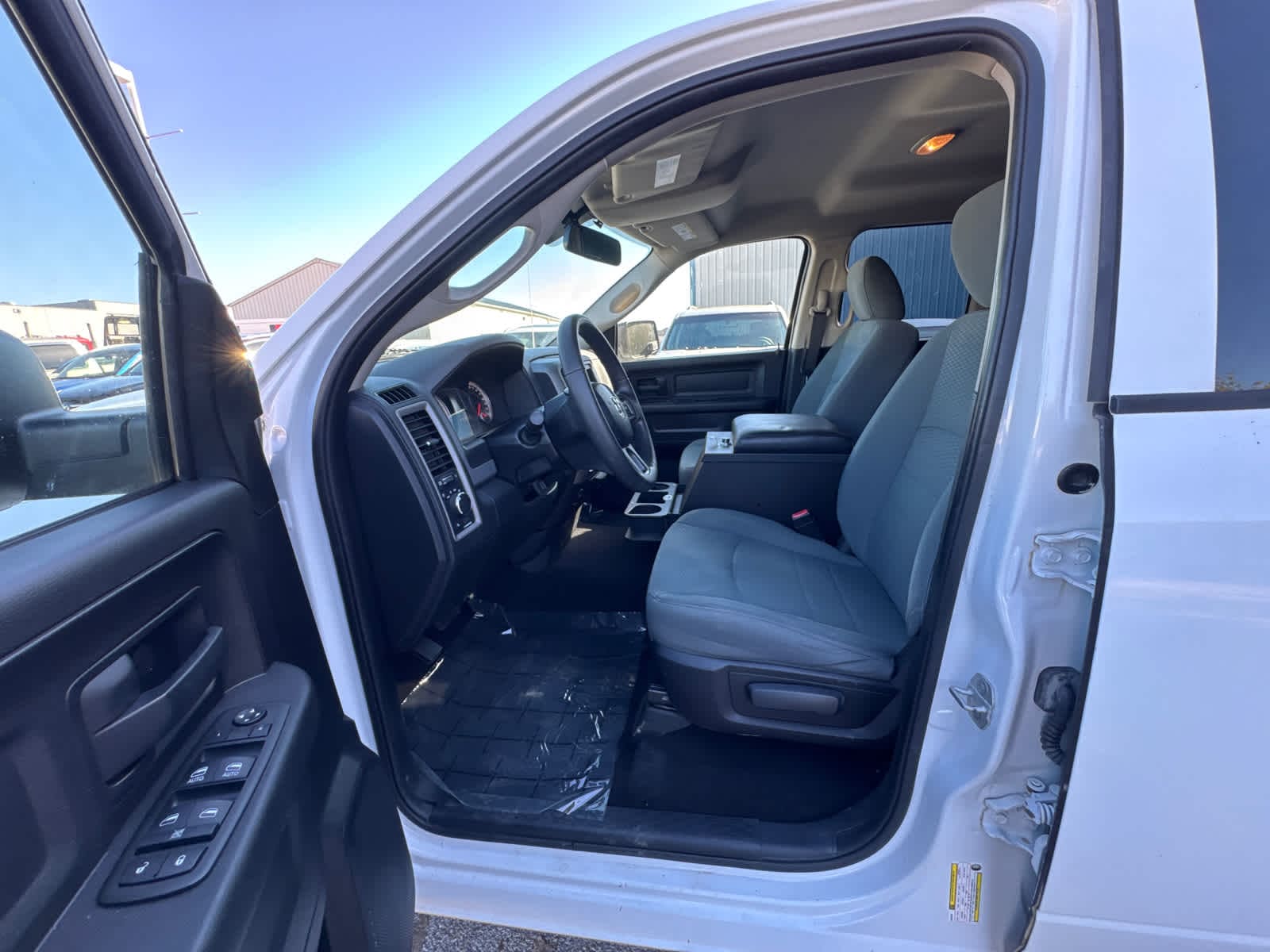 Thumbnail: 2014 RAM 1500 - 15