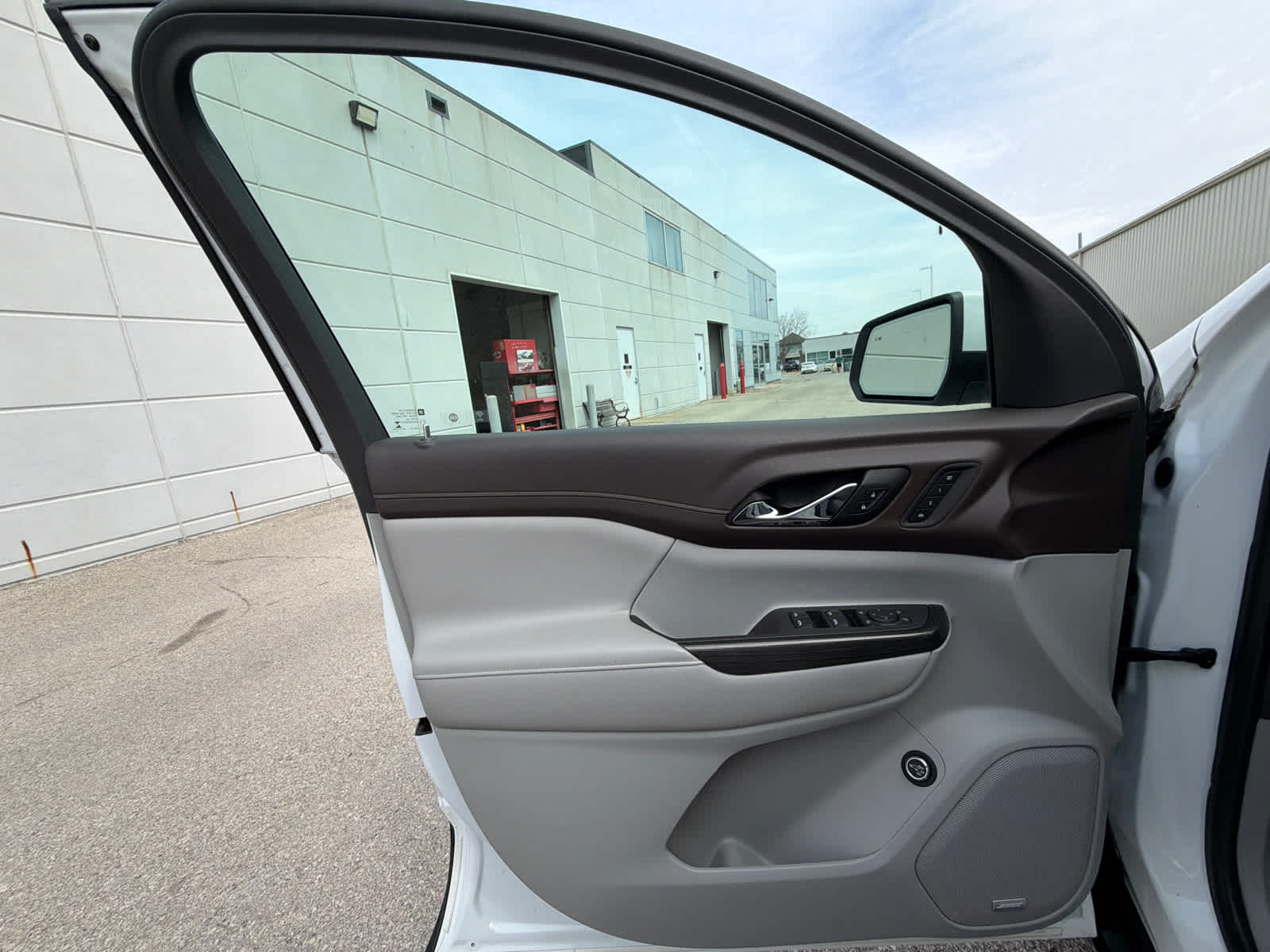 Thumbnail: 2020 GMC Acadia - 19