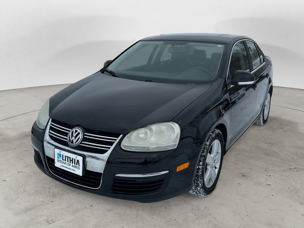 Used 2008 Volkswagen Jetta SE Sedan