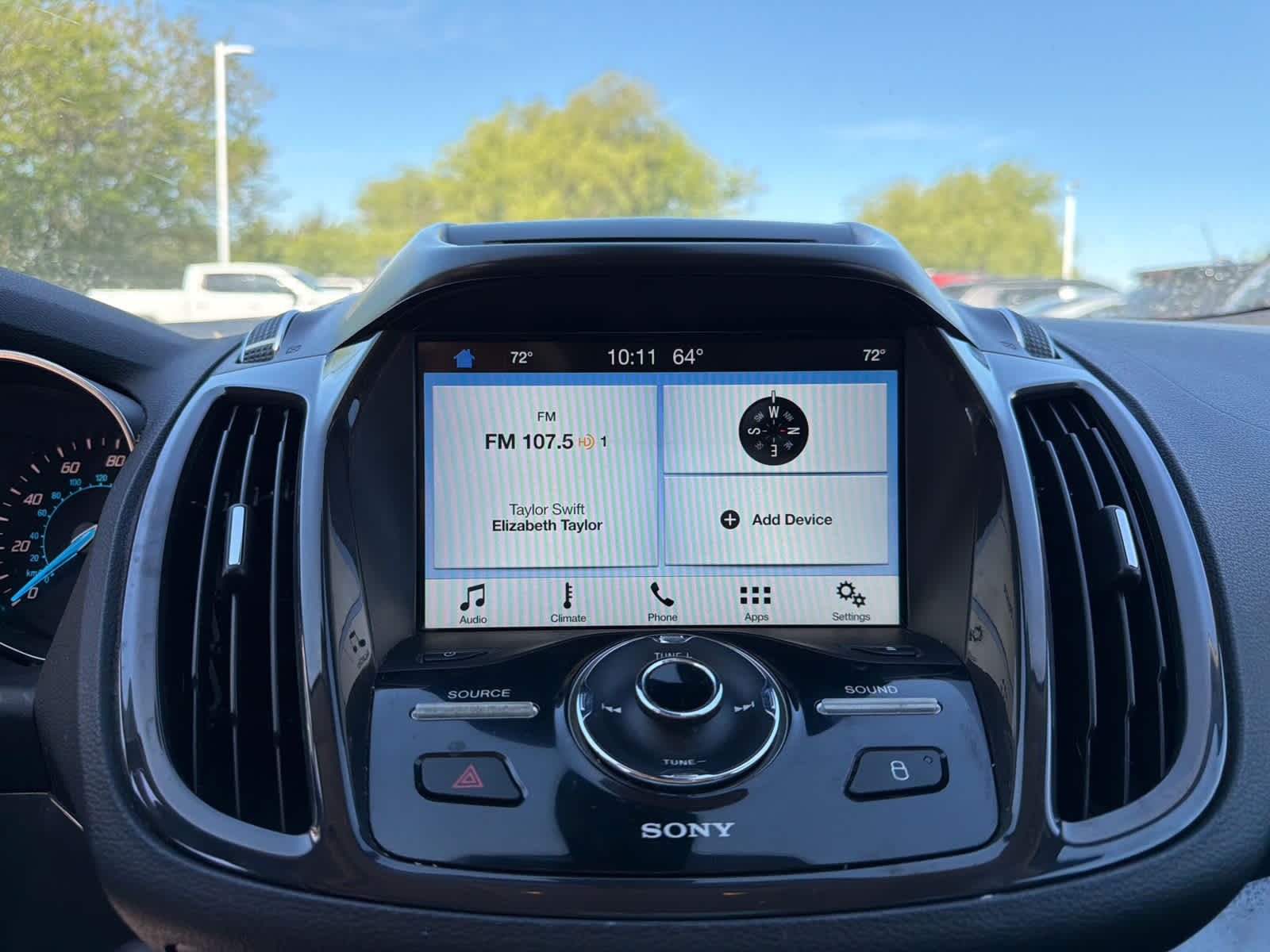 Thumbnail: 2016 Ford Escape - 22