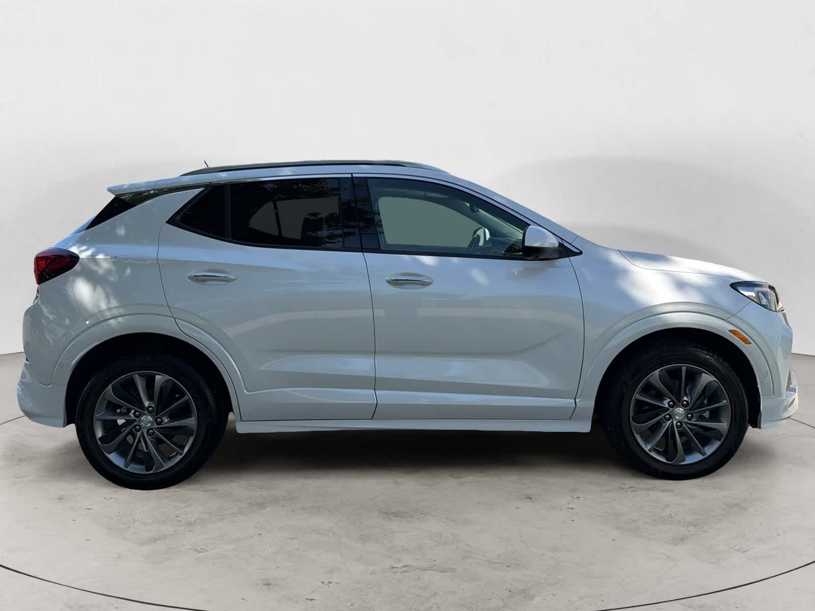 Thumbnail: 2020 Buick Encore GX - 6