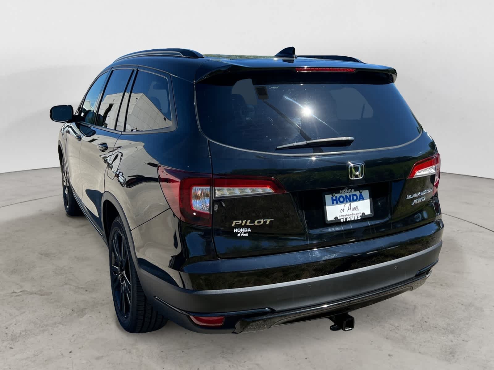 Thumbnail: 2021 Honda Pilot - 2