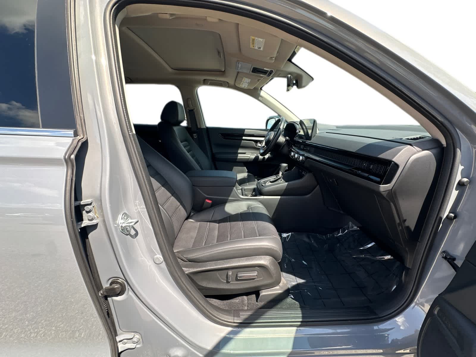 Thumbnail: 2023 Honda CR-V - 6