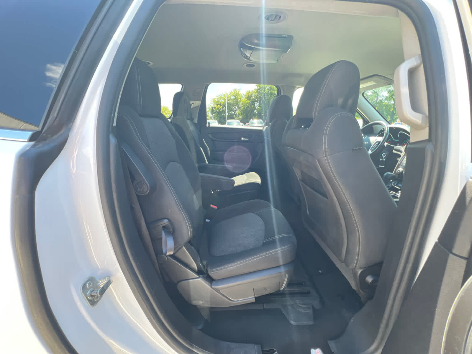 Thumbnail: 2017 Chevrolet Traverse - 8