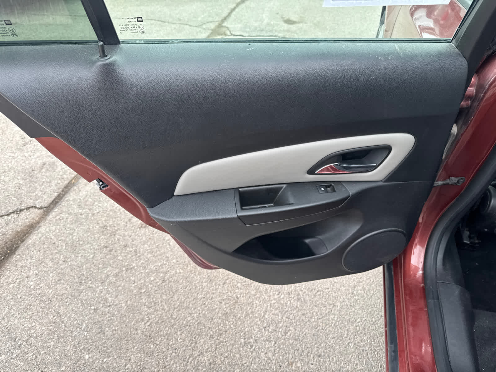 Thumbnail: 2013 Chevrolet Cruze - 11