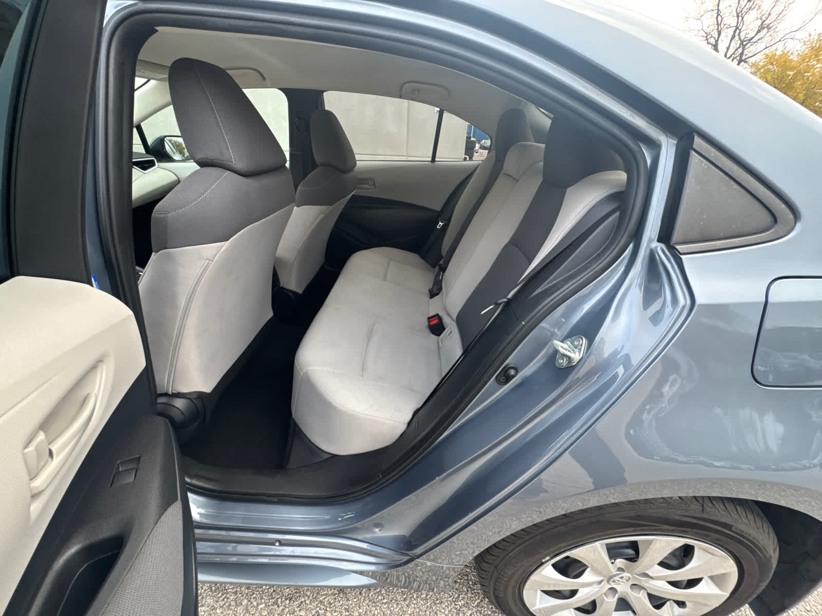 Thumbnail: 2022 Toyota Corolla - 24