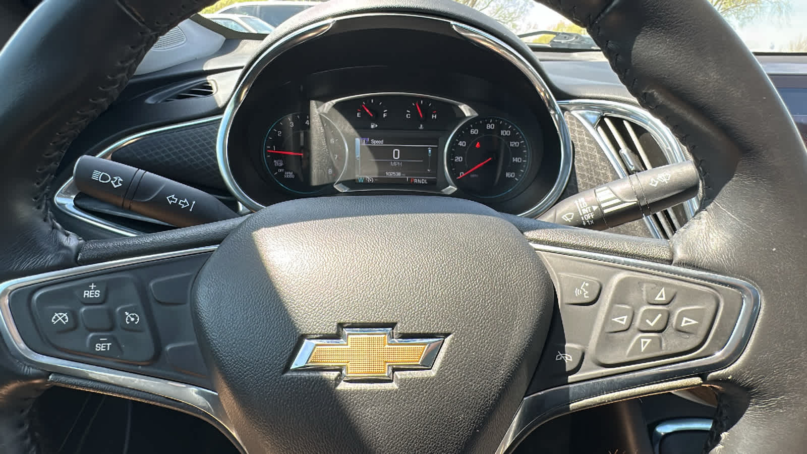 Thumbnail: 2017 Chevrolet Malibu - 21