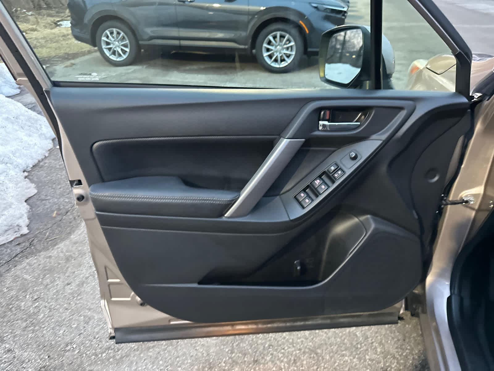 Thumbnail: 2015 Subaru Forester - 14