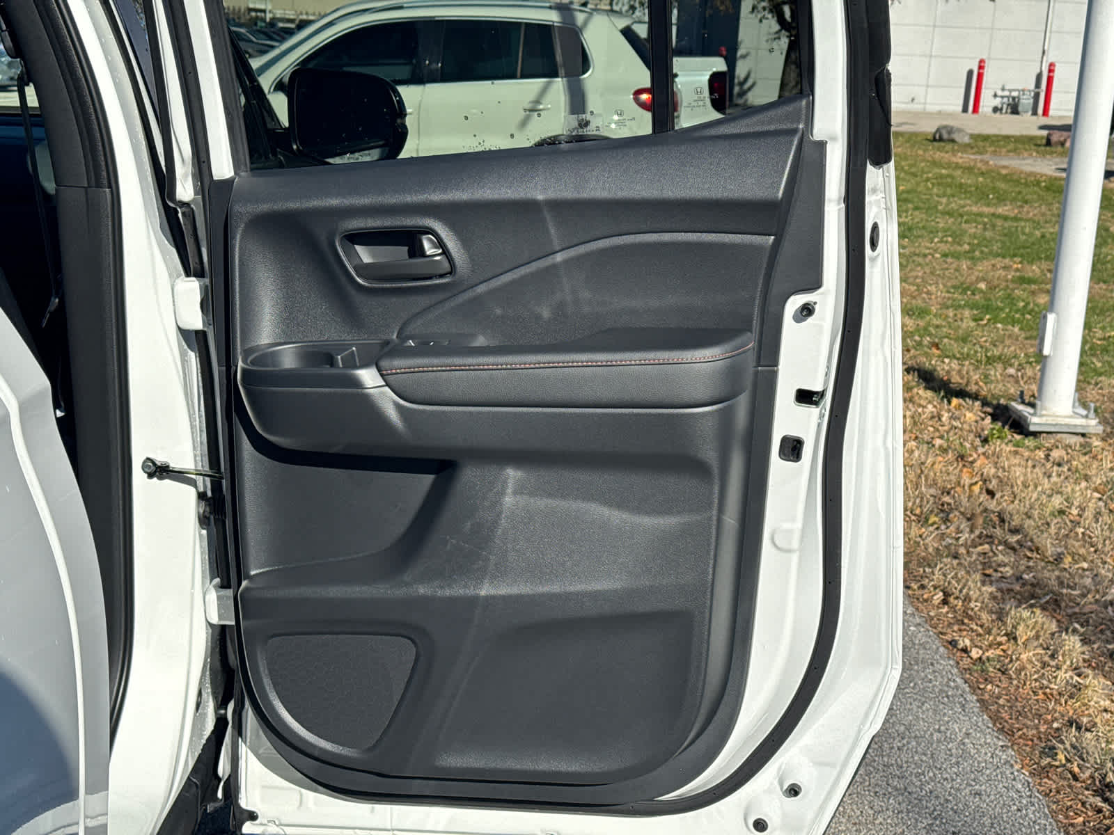 Thumbnail: 2026 Honda Ridgeline - 9