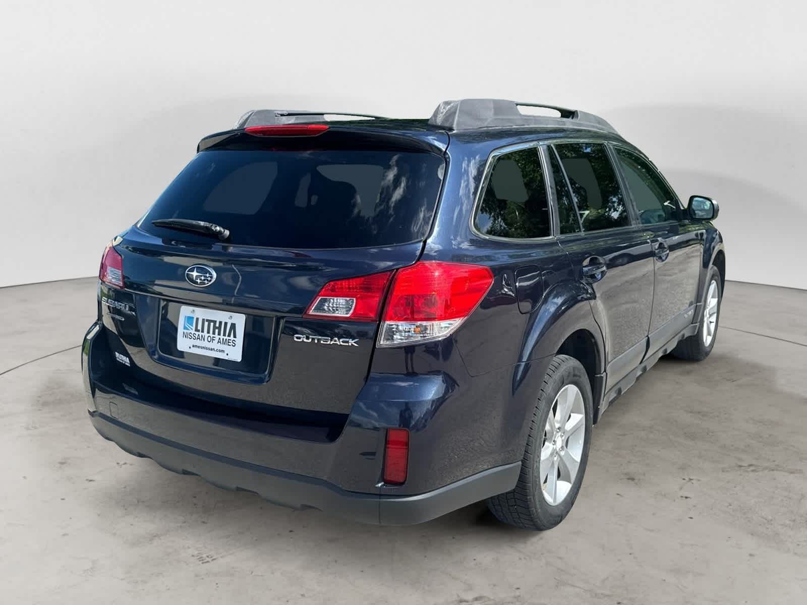Thumbnail: 2013 Subaru Outback - 3