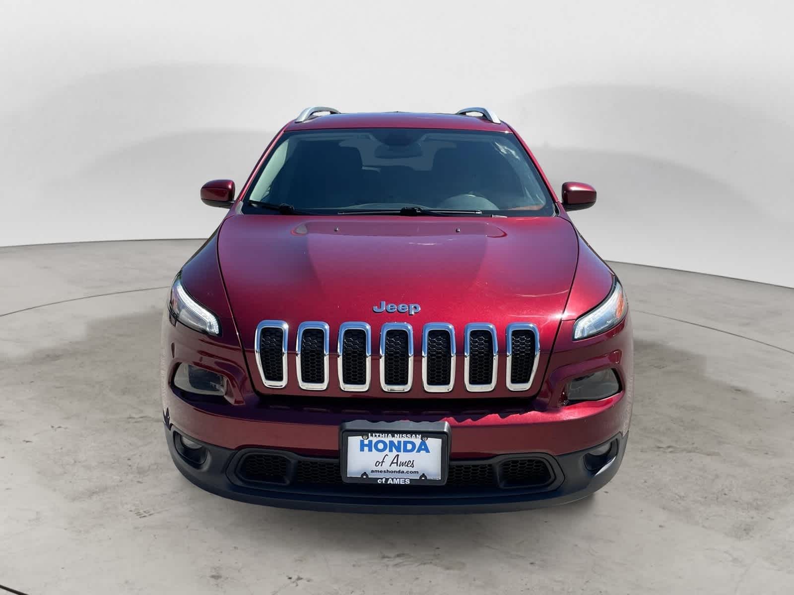 Used 2018 Jeep Cherokee Latitude with VIN 1C4PJLCB6JD616192 for sale in Ames, IA