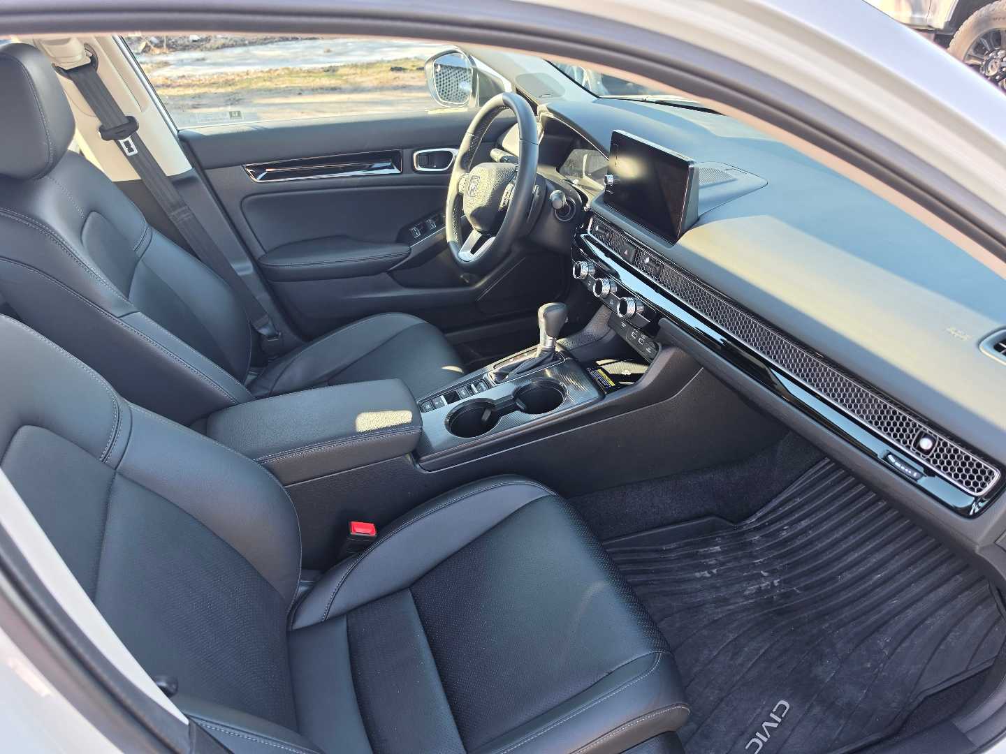 Thumbnail: 2024 Honda Civic - 13