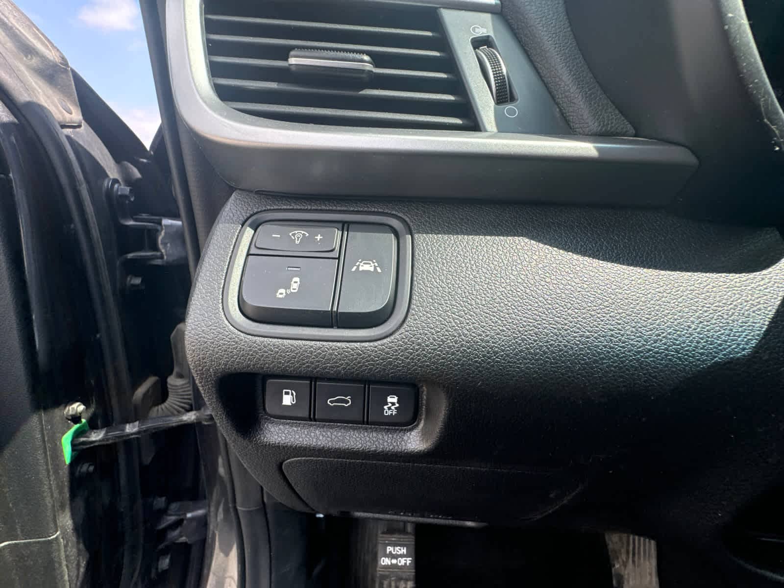 2019 Kia Optima LX 11