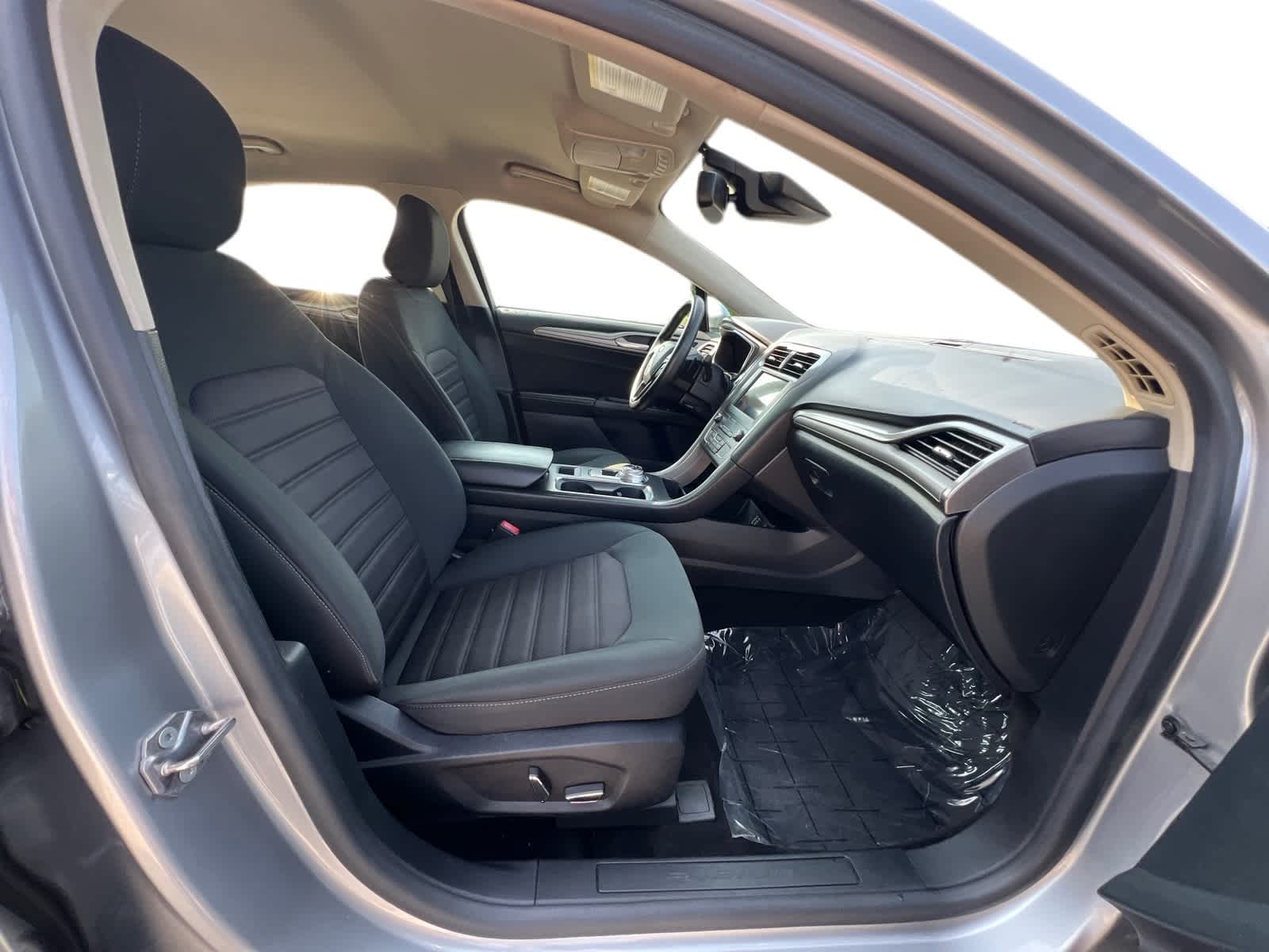 Thumbnail: 2020 Ford Fusion - 6