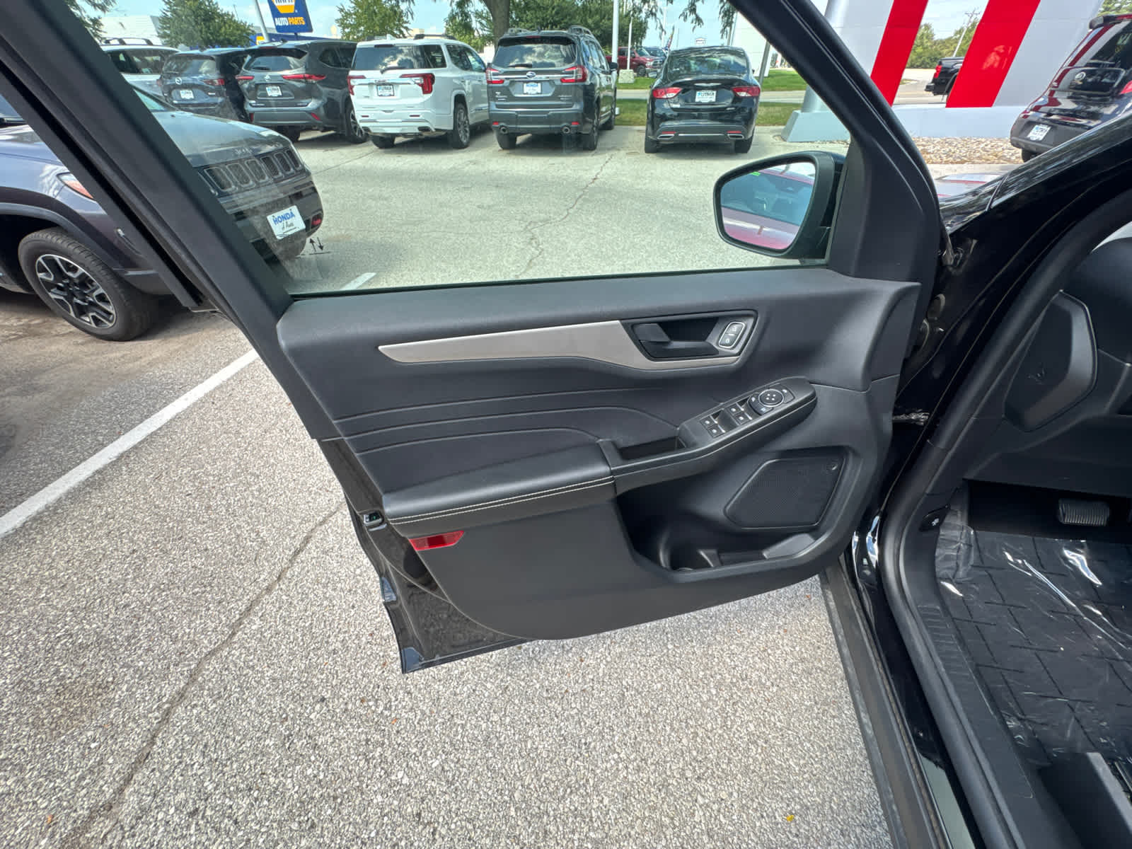 2022 Ford Escape SE - Photo 16