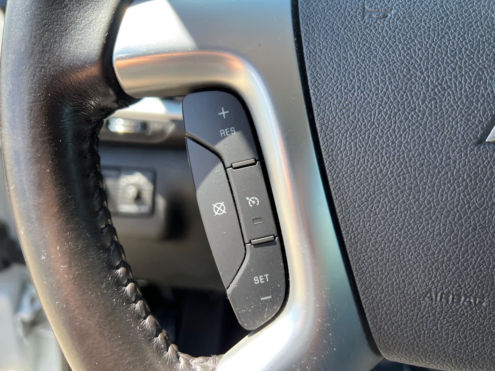 Thumbnail: 2017 Chevrolet Traverse - 17
