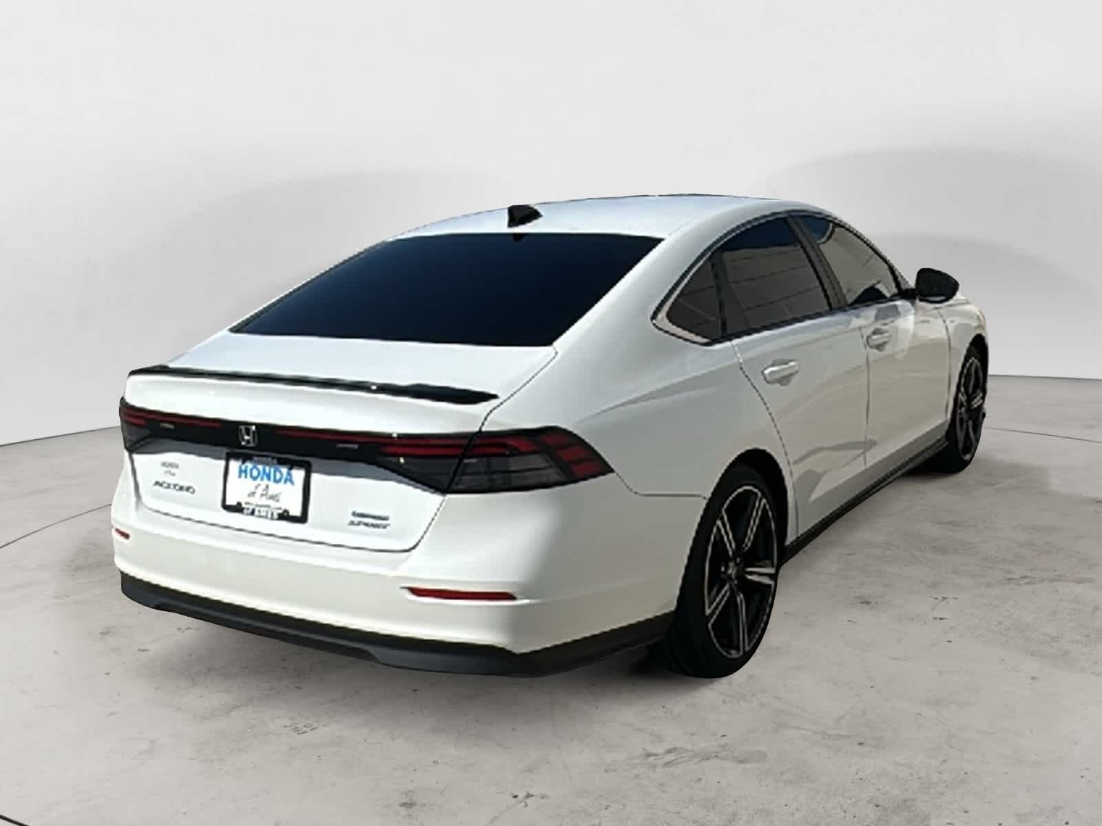2023 Honda Accord Sport photo 4