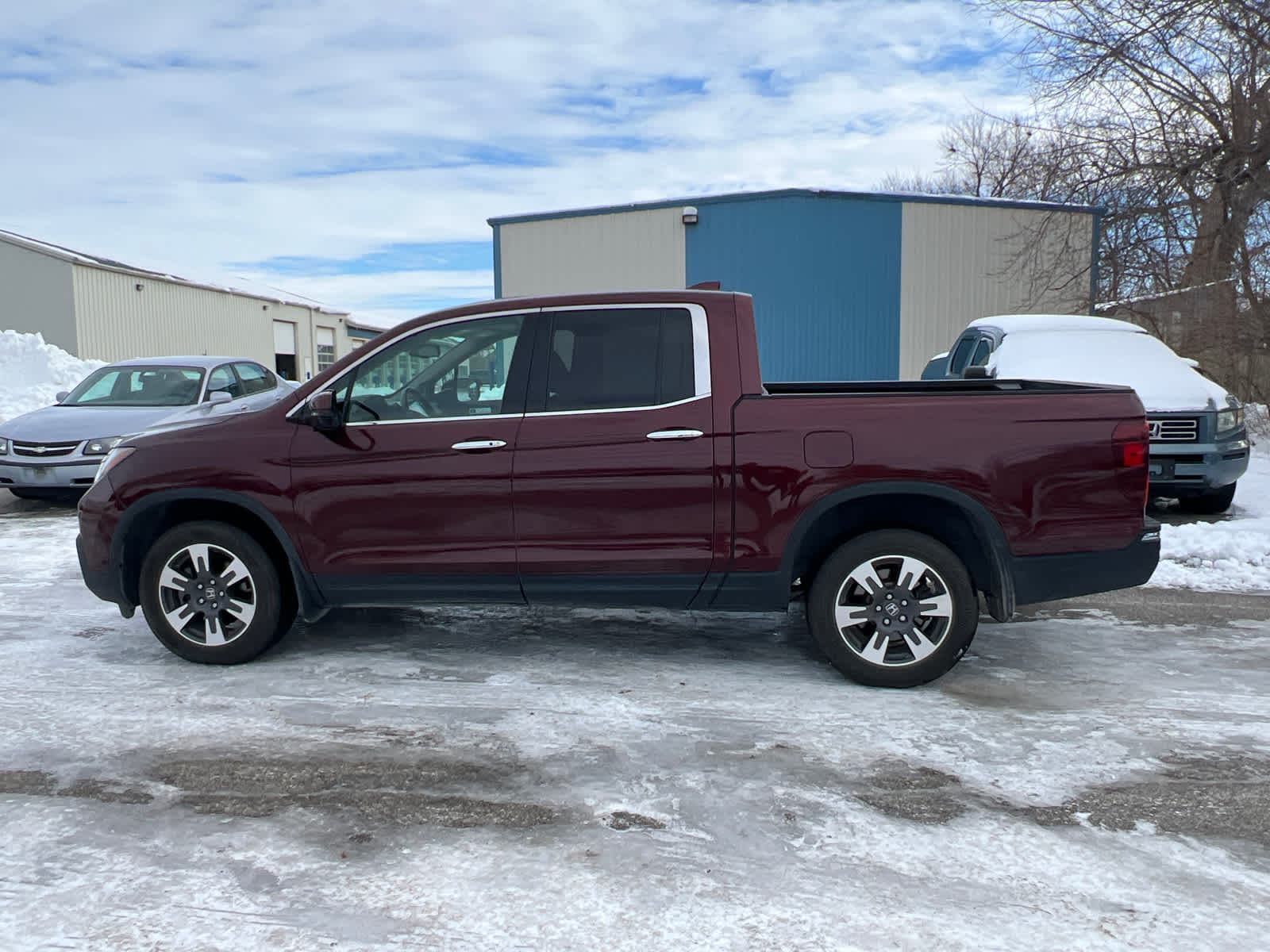 Thumbnail: 2019 Honda Ridgeline - 16