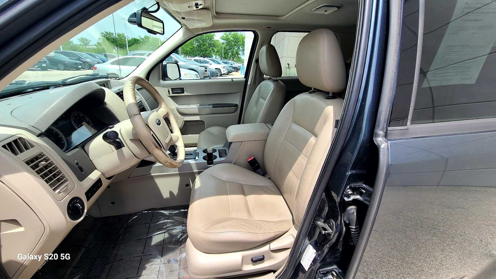 Thumbnail: 2008 Ford Escape - 12