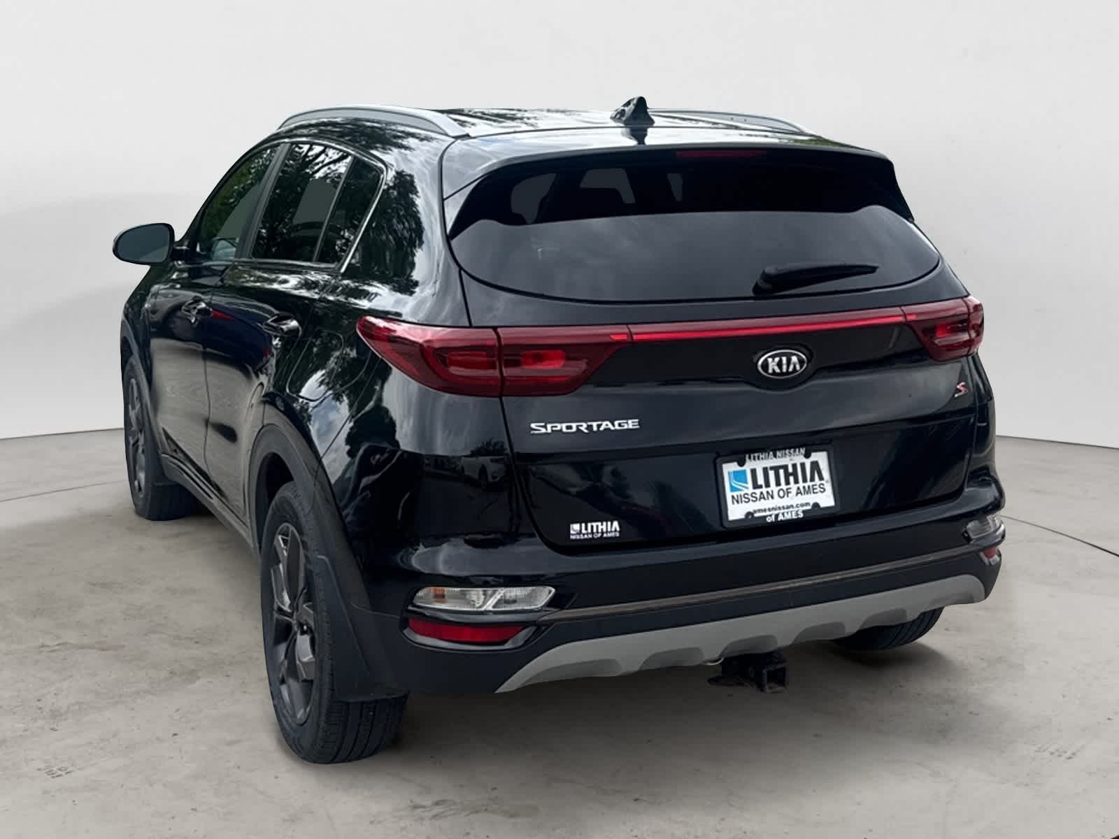 Thumbnail: 2020 Kia Sportage - 3