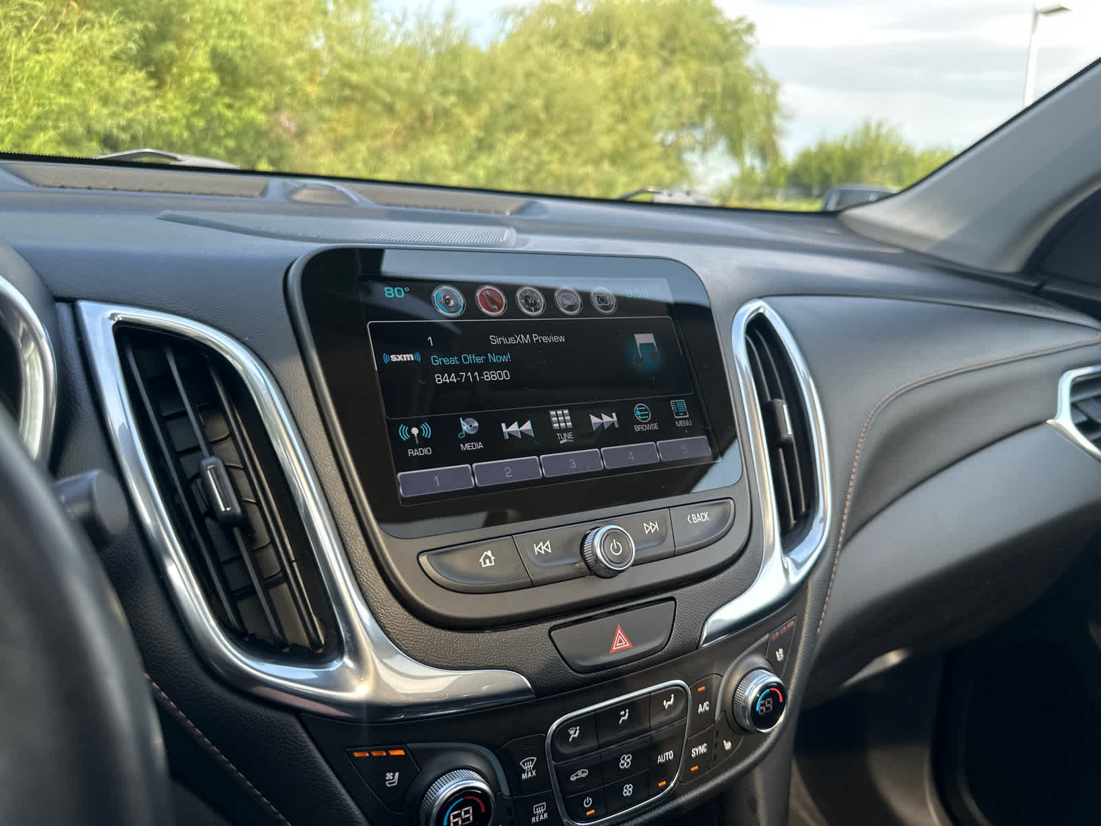 Thumbnail: 2018 Chevrolet Equinox - 22