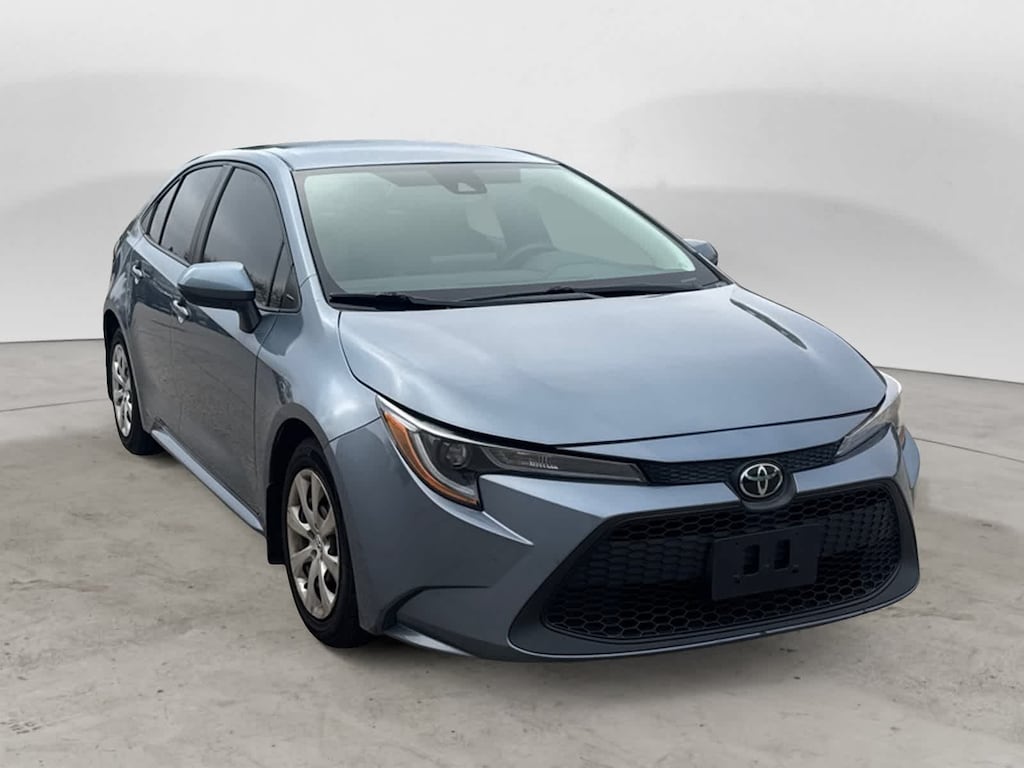 Used 2022 Toyota Corolla LE Sedan
