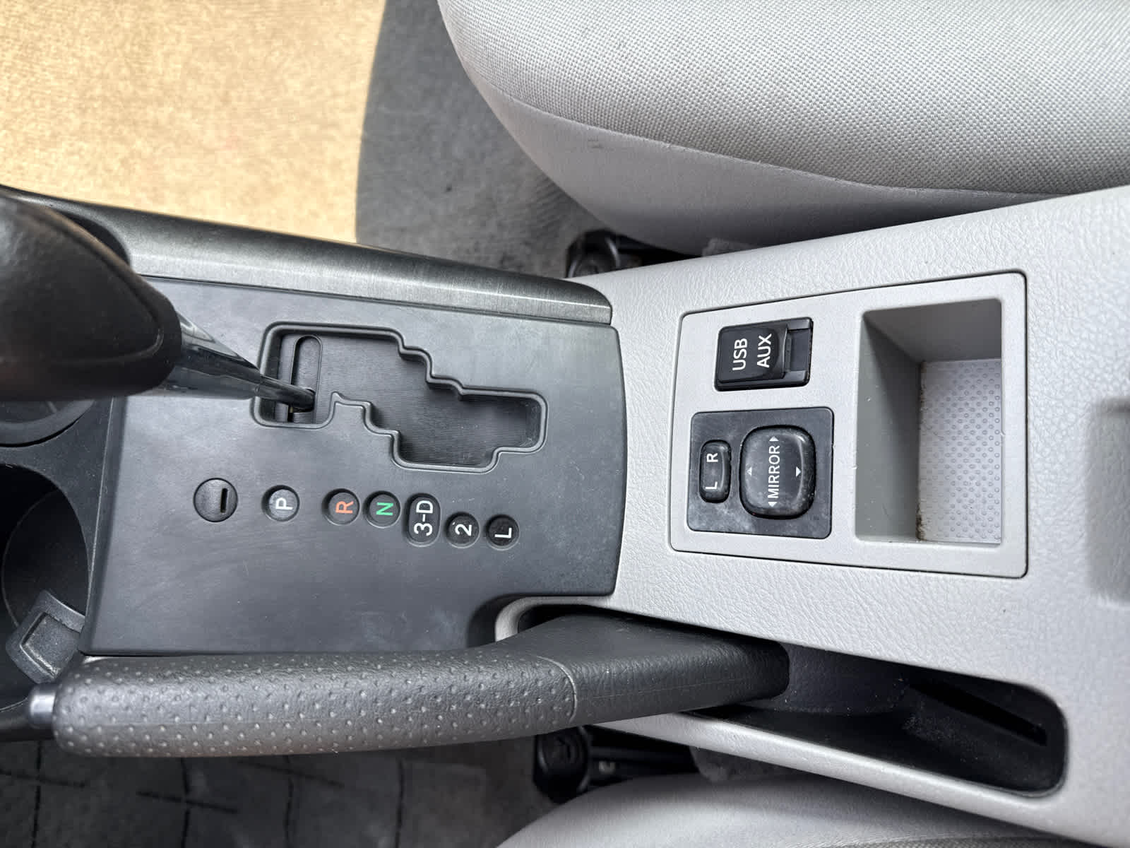Thumbnail: 2012 Toyota RAV4 - 20
