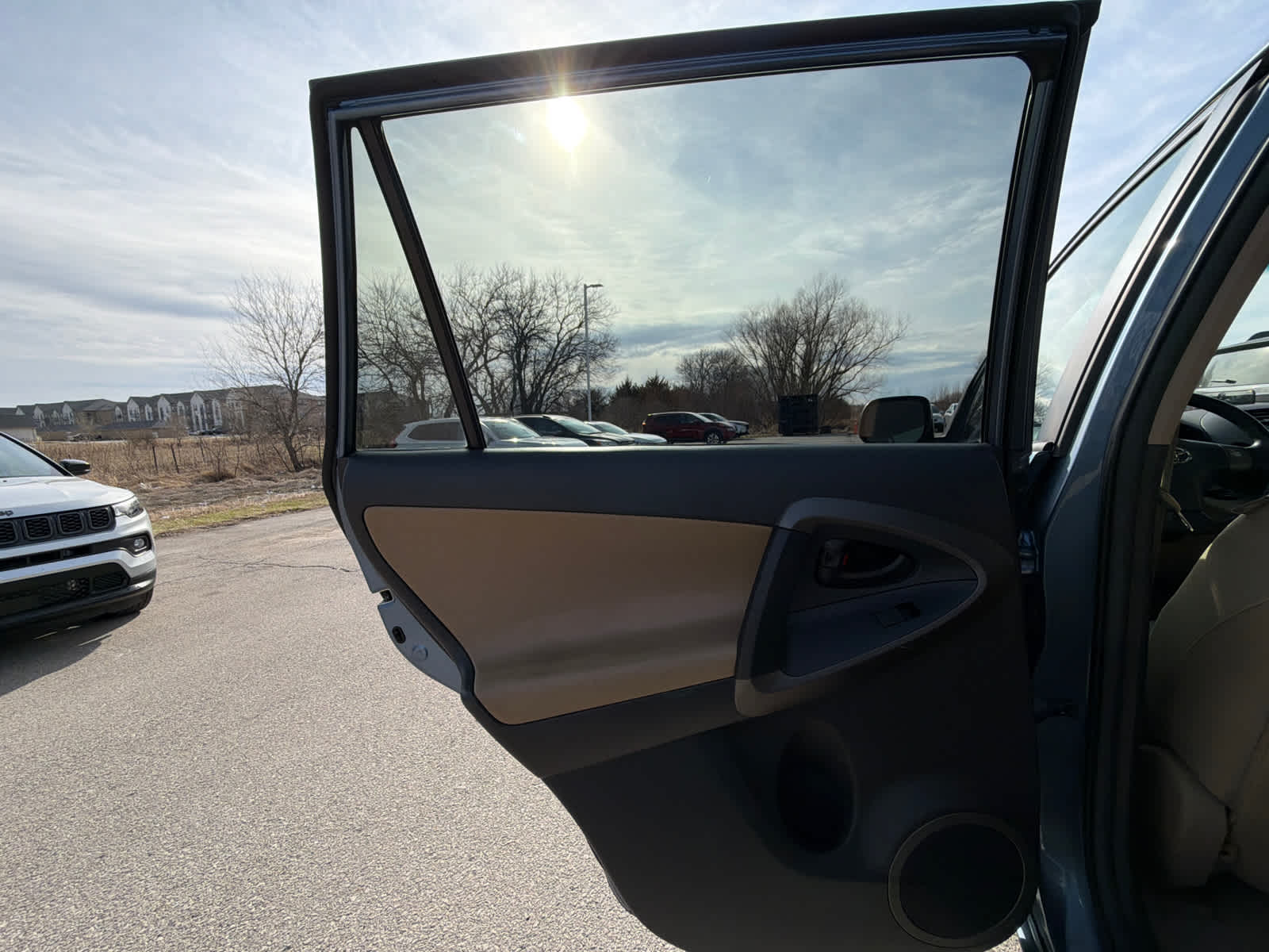 Thumbnail: 2009 Toyota RAV4 - 14